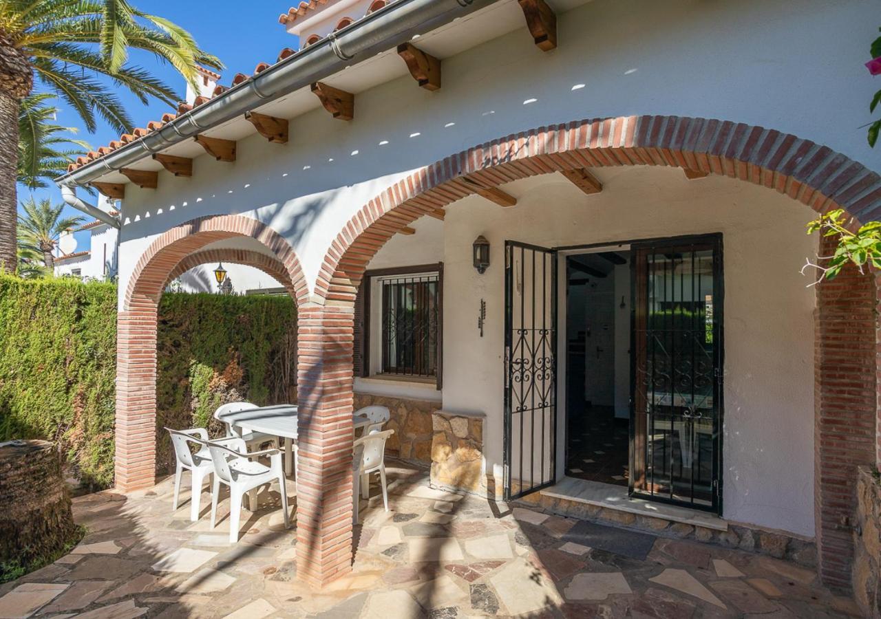La Casa De La Playa. Piscina, Wifi Y Terraza. Villa Denia Exterior photo
